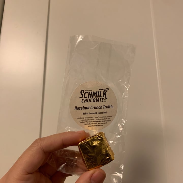 photo of Schmilk Chocolate Hazelnut Crunch Truffle shared by @watermelon109 on  25 Dec 2020 - review