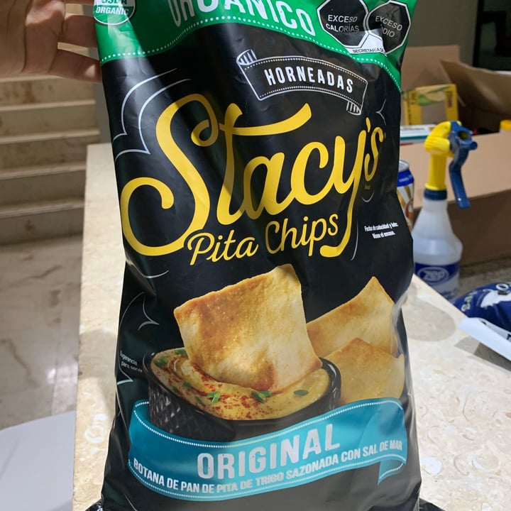 photo of Stacy's Simply Naked Pita Chips shared by @eatingwlore on  15 Aug 2021 - review