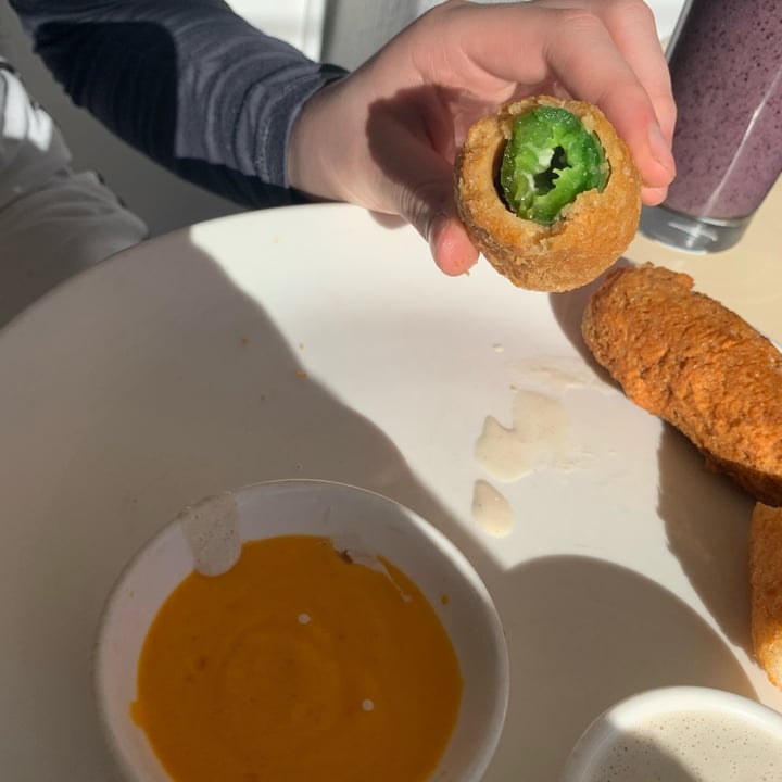 photo of Plant Jalapeno poppers shared by @peppadew on  20 Feb 2022 - review