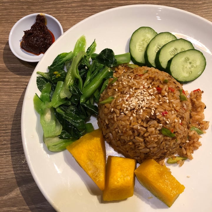 review photo of Genesis Vegan Restaurant Sambal Petai Fried Rice shared by @jottscurekfan on 25 Apr 2020 - review