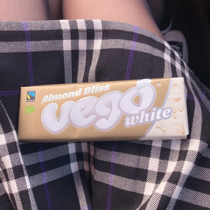 photo of Vego Almond Bliss Vego White shared by @-margot- on  11 Oct 2021 - review
