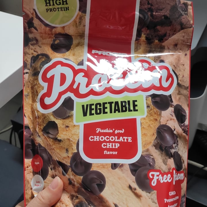 photo of Prozis Protein vegetable chocolate chips shared by @theroseintheglobe on  31 Mar 2022 - review