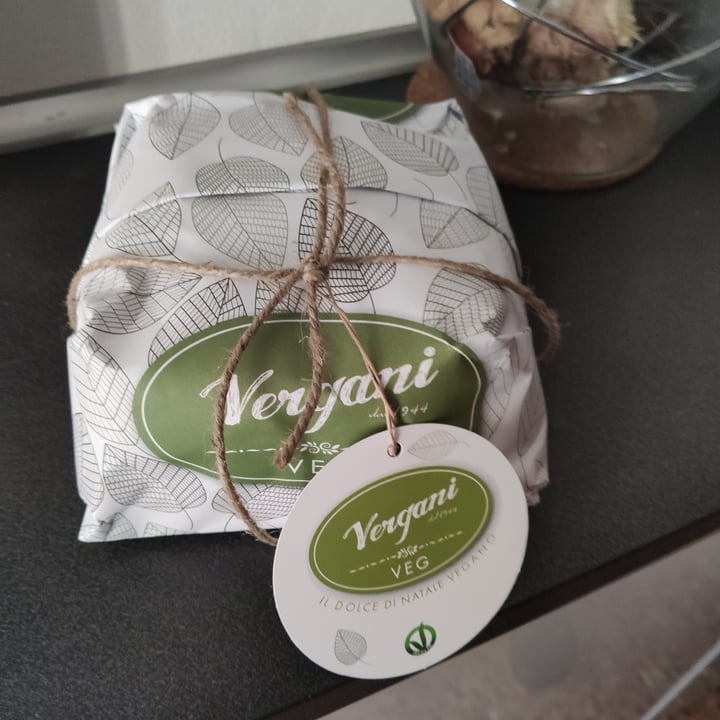 review photo of Vergani Dolce di Natale shared by @mrburton on 07 Dec 2021 - review
