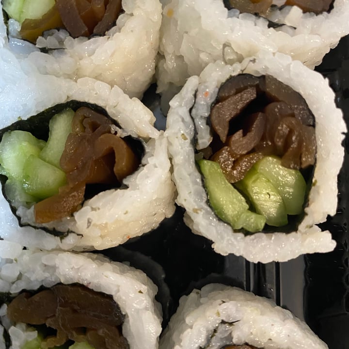 photo of Sushi With Attitude Crunchy Portabello & Carmelized Onions Roll (Vegetarian) shared by @mmstevensunf on  05 Dec 2020 - review