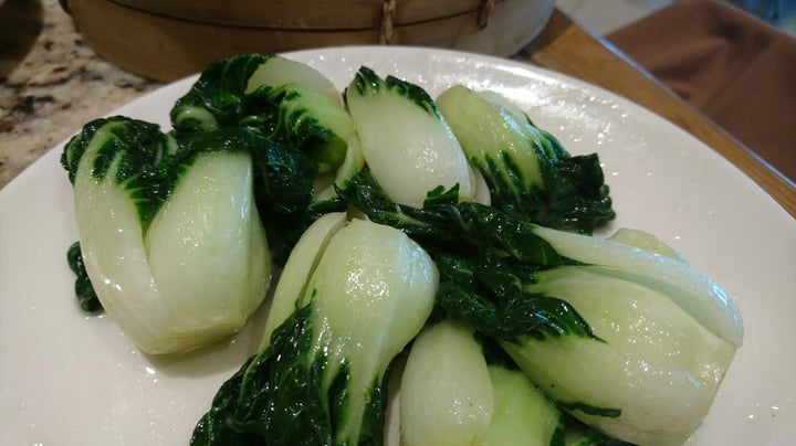 photo of Din Tai Fung Stir-fried Nai Bai with Garlic shared by @hollya113 on  26 Jan 2020 - review