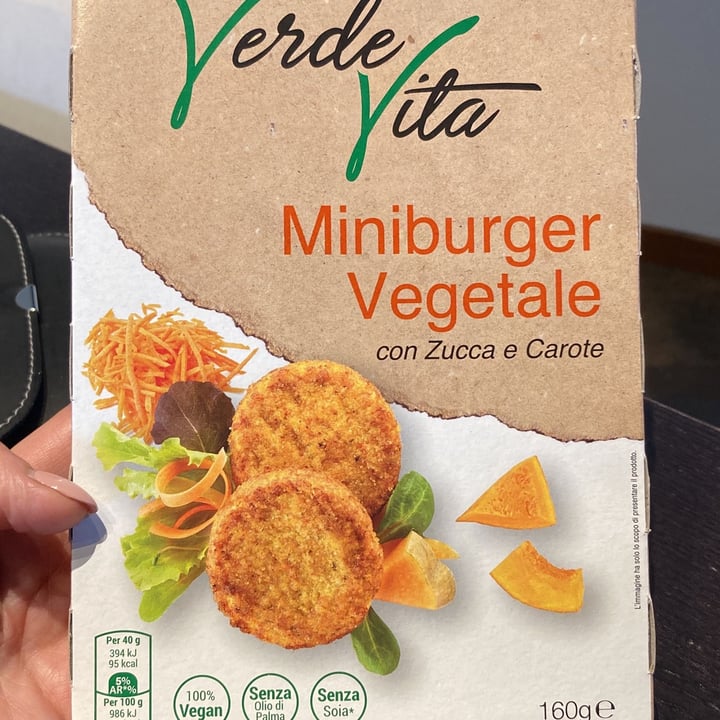 review photo of Kioene Burger con semi di zucca e girasole shared by @silart10 on 18 Feb 2022 - review