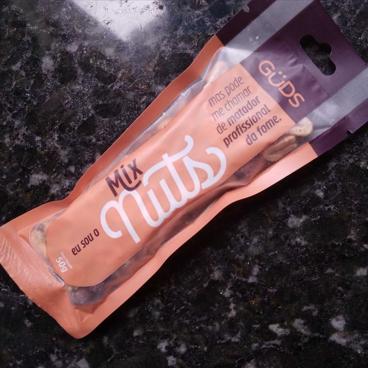 photo of GüD Mix Nuts shared by @sorayafontes on  16 Oct 2022 - review