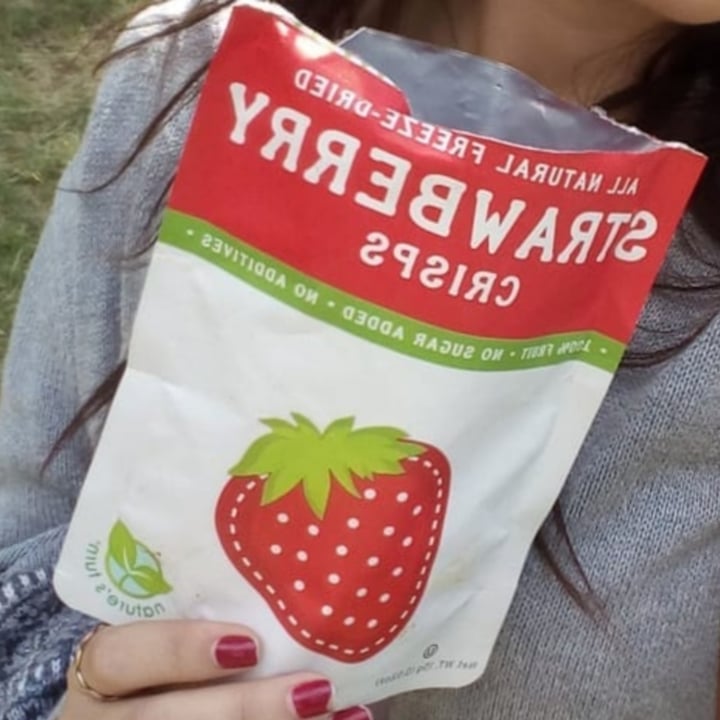 photo of Nature's fruit Strawberry Crips shared by @rachelfern on  08 Jan 2021 - review