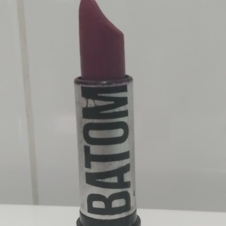 photo of RubyRose Batom Matte shared by @annabia on  11 Dec 2021 - review