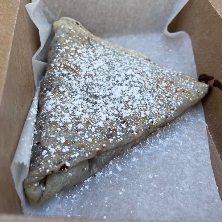 review photo of Crepe and Spoon Hazelnut Spread Crepe shared by @jamiewoodrum on 15 Jul 2021 - review