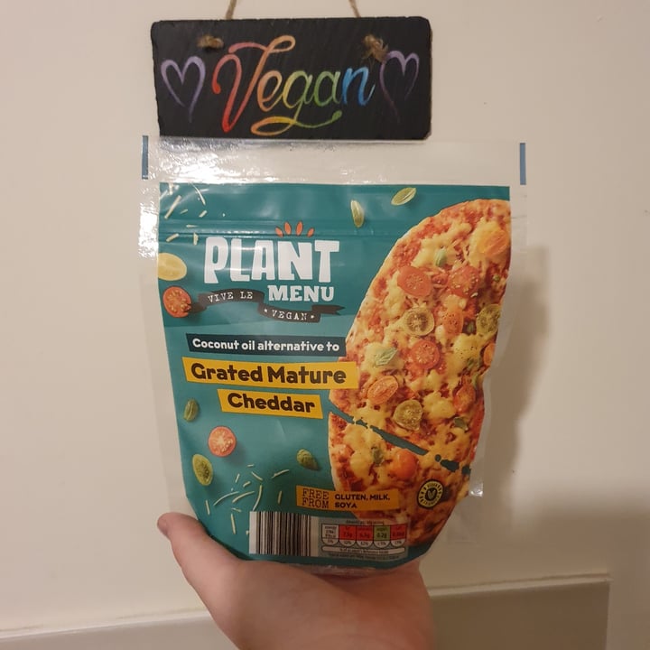 photo of Plant Menu Grated Mature Cheddar shared by @mrsanders93 on  05 Mar 2022 - review