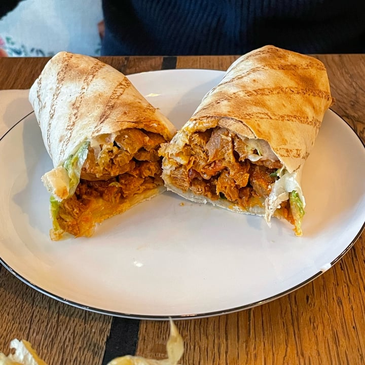 photo of geh Veg wrap shared by @pa0lag on  21 Nov 2022 - review