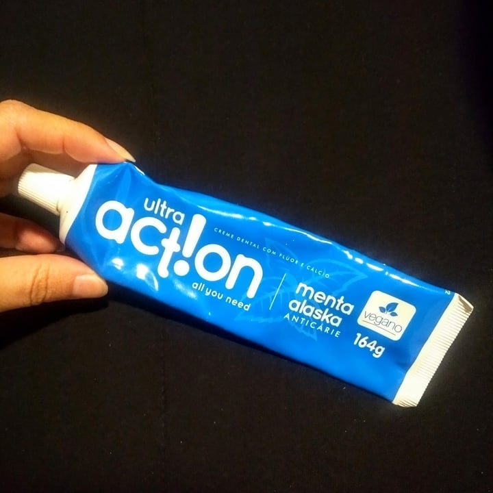 photo of Ultra action Creme dental Menta Alaska shared by @feveg on  08 May 2022 - review