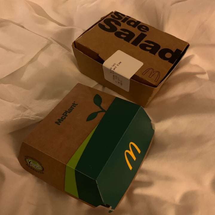 photo of McDonald's McPlant shared by @isabmarr on  21 Nov 2022 - review