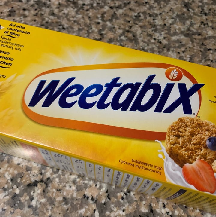 photo of Weetabix Organic whole wheat cereal shared by @rufusofengland on  14 Apr 2022 - review