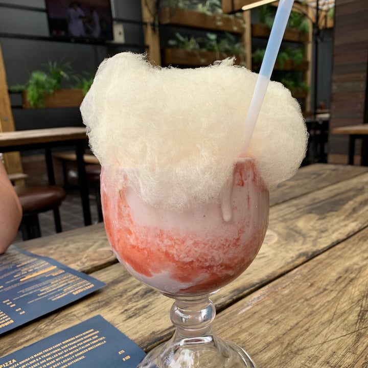 review photo of Hudsons The Burger Joint (Gardens) Stawberry Milkshake shared by @sarahleedevilliers on 18 Feb 2021 - review