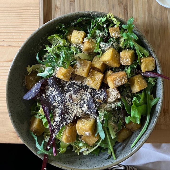 photo of Aromaticus Tempeh Caesar Salad shared by @camilla- on  28 Mar 2022 - review