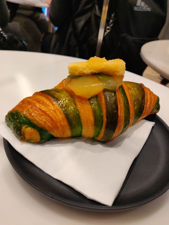 Photo of the dish “Apple Pie Croissant”