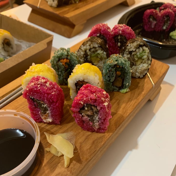 review photo of Hierbabuena Combos de Sushi shared by @diariovegane on 07 Oct 2020 - review