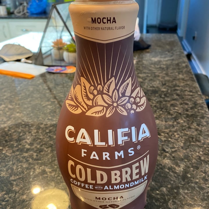 review photo of Califia Farms Mocha Cold Brew Coffee with Almond shared by @samlovesplants on 08 May 2022 - review
