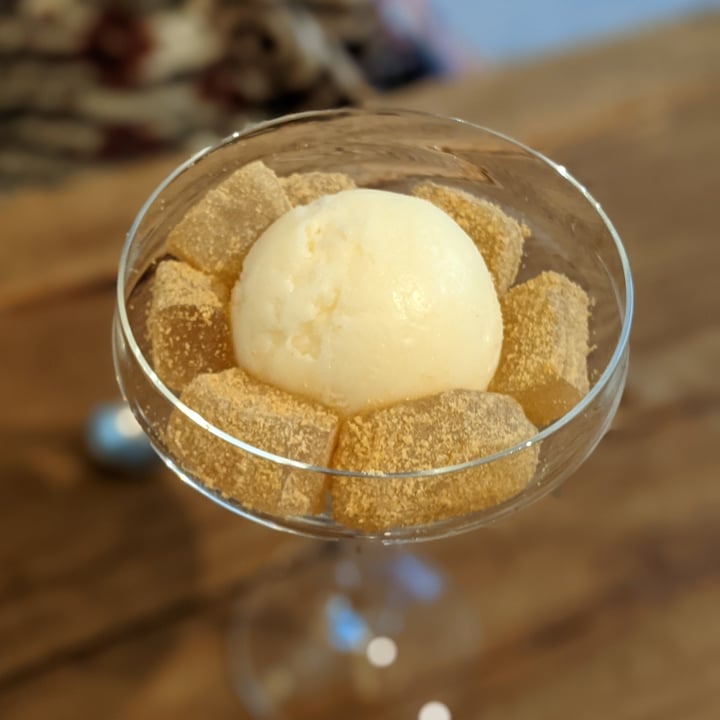 photo of Hvala Craig Road Warabi Mochi with Gelato shared by @oblongboxes on  11 Sep 2021 - review