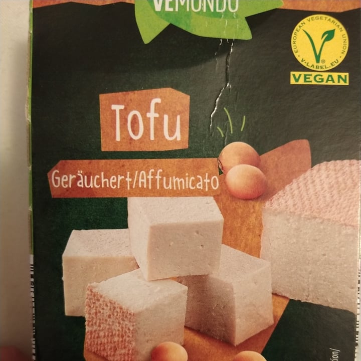 photo of Vemondo Beechwood Smoked Tofu shared by @daniela79 on  07 Dec 2021 - review