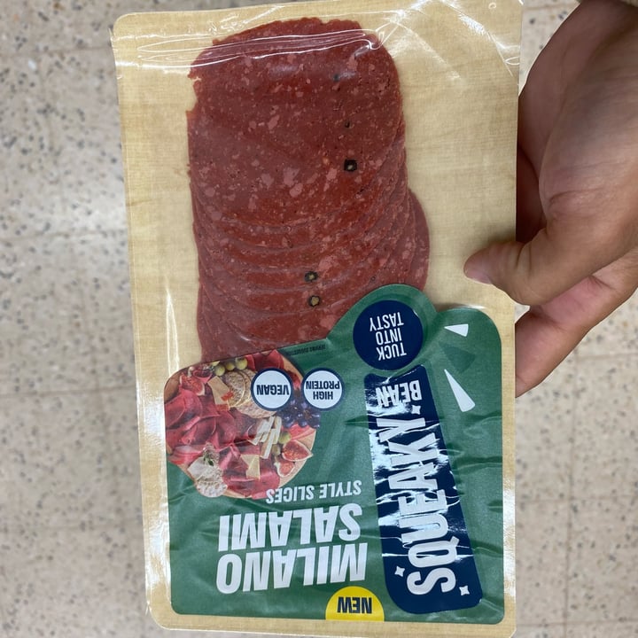 photo of Squeaky Bean Milano Salami shared by @larisafalcao on  17 May 2022 - review