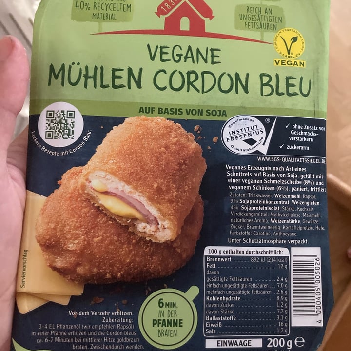 photo of Rügenwalder Mühle Vegane Mühlen Cordon Bleu shared by @joserealdeazua on  13 Jun 2022 - review