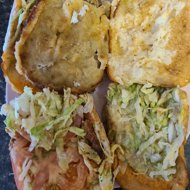 Ike's Sandwiches