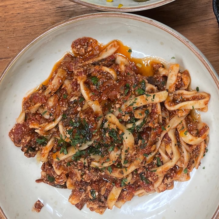 review photo of Ours Uluwatu Vegan Chorizo Bolognese shared by @nickyaspey on 13 Jan 2022 - review