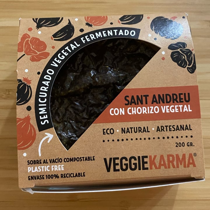 photo of Veggie Karma Sant Andreu con chorizo vegetal shared by @annacireragros on  14 Jun 2022 - review