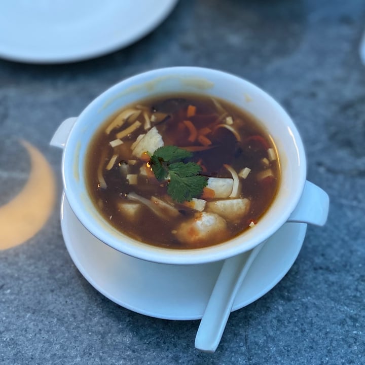 photo of EMPRESS Hot & Sour Soup shared by @elliott96 on  24 Nov 2020 - review