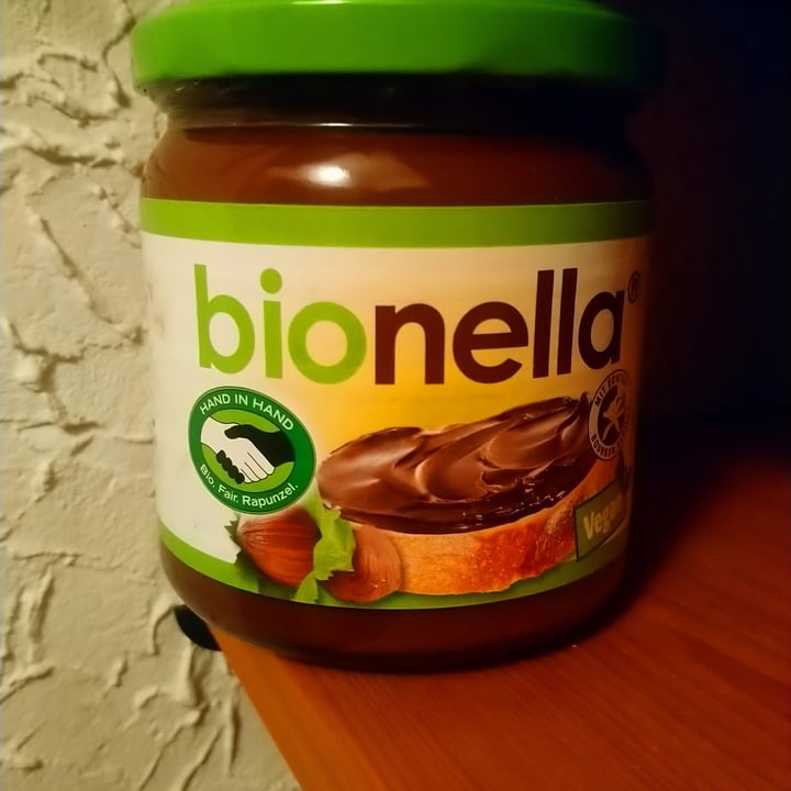 photo of Bionella Bionella Chocolate Spread Nuss-Nougat-Creme shared by @piawe on  30 Apr 2020 - review