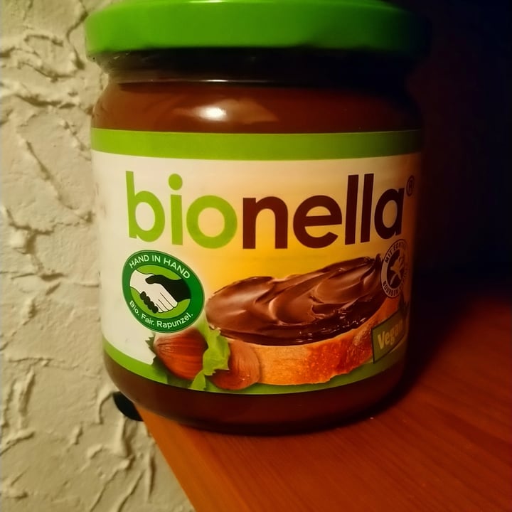 review photo of Bionella Bionella Chocolate Spread Nuss-Nougat-Creme shared by @piawe on 30 Apr 2020 - review