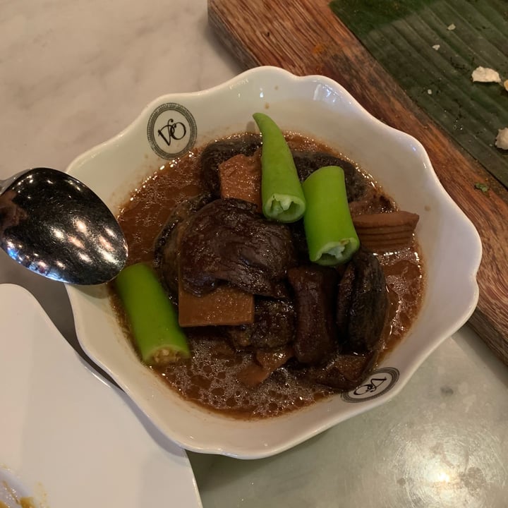 photo of Violet Oon Satay Bar & Grill Mushroom Pongteh shared by @jashment on  24 Mar 2022 - review