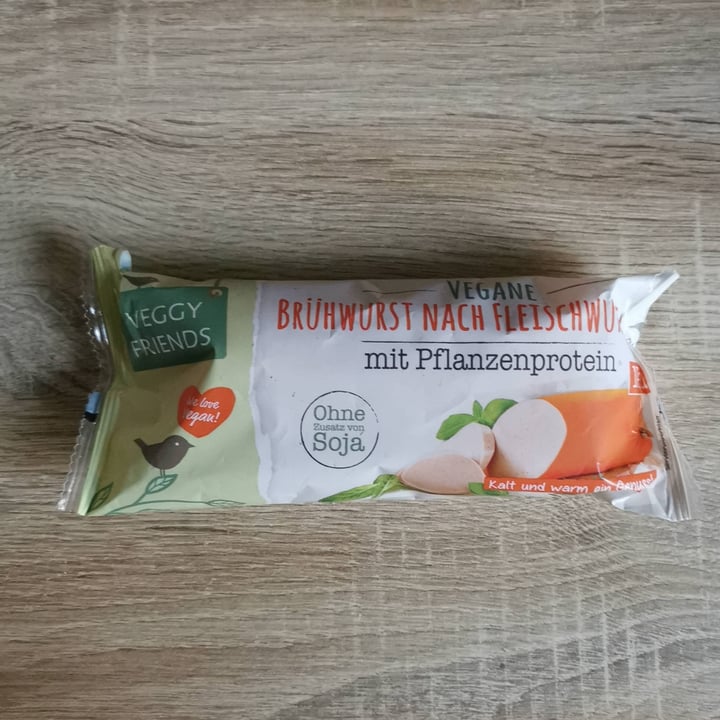 review photo of Veggy friends Brühwurst Nach Fleischwurst shared by @martalamatta on 09 Apr 2022 - review
