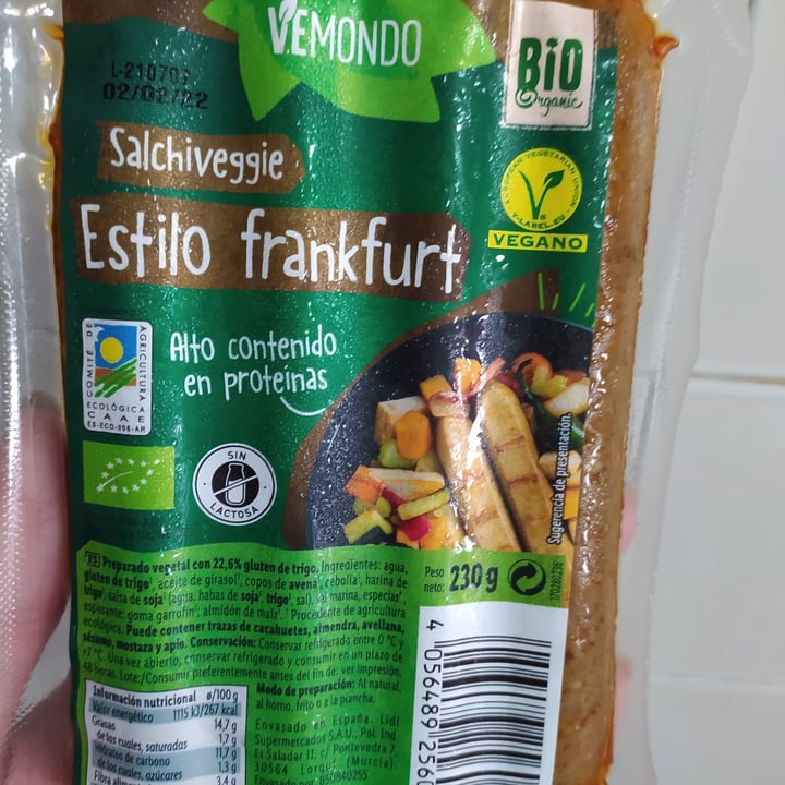 photo of Vemondo Salchiveggie shared by @nutximichu on  13 Aug 2021 - review