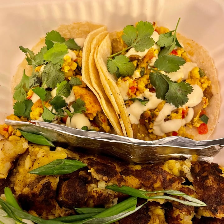 photo of Supernova Vegan Breakfast Tacos shared by @lakerslover77 on  27 Jan 2022 - review