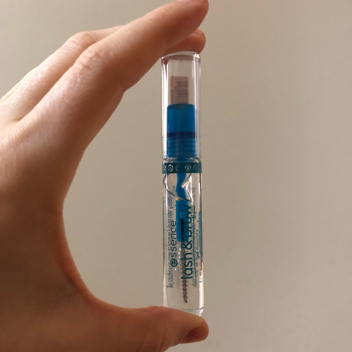 essence lash and brow gel