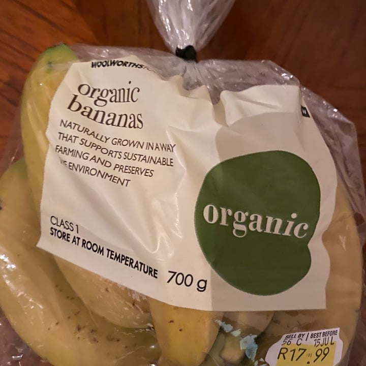 photo of Woolworths Food Organic bananas shared by @bianca1701 on  13 Jul 2020 - review