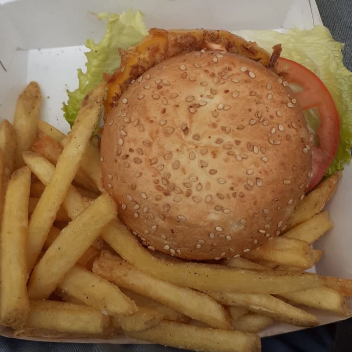 review photo of Mad Mad Vegan Mad Mad Signature shared by @ivomora on 15 Nov 2020 - review