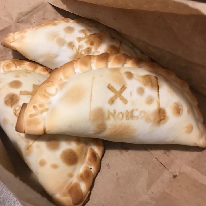review photo of Tomasso Empanada Not Carne Suave shared by @agustinarey on 19 Aug 2022 - review