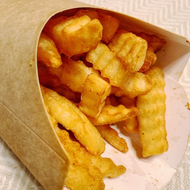 photo of Next Level Burger Brooklyn Crinkle Cut French Fries shared by @hugemittons on  22 Dec 2019 - review