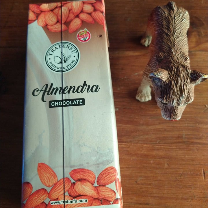 review photo of Tratenfu Leche de Almendras Chocolate shared by @almavegana1 on 29 Mar 2021 - review