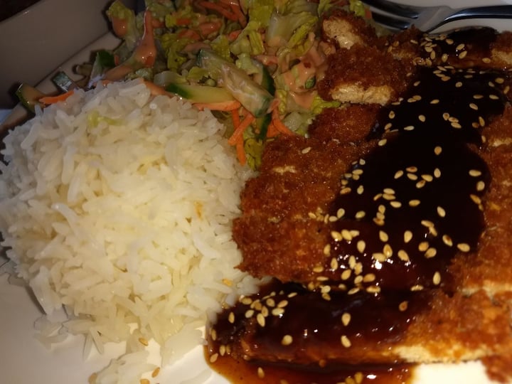 photo of Nick's Kitchen Chick'n Katsu shared by @veganthatvegans on  03 Mar 2019 - review