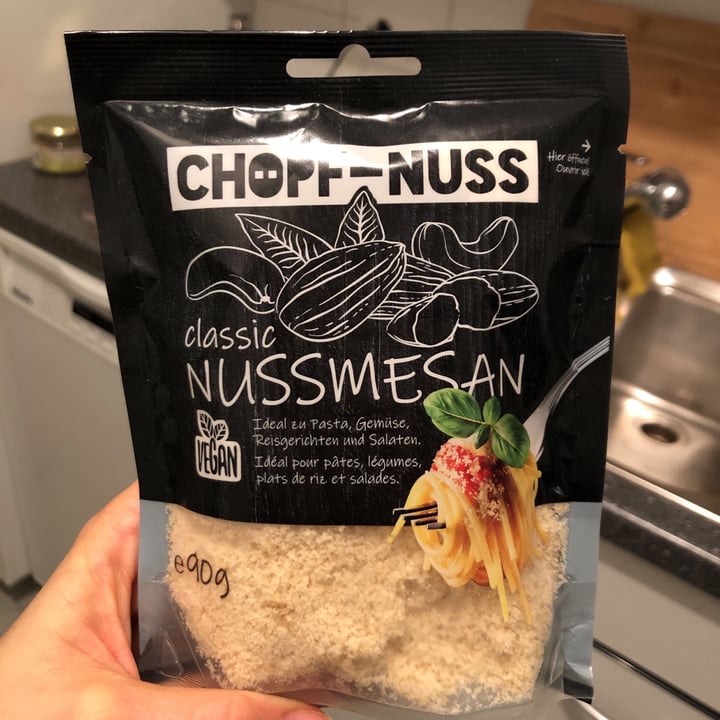 photo of Chopf-nuss Nussmesan shared by @jimenapuente on  26 Nov 2021 - review
