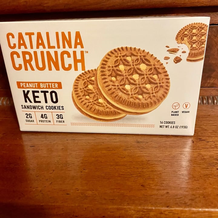 photo of Catalina Crunch Peanut Butter Keto Sandwich Cookies shared by @omifan on  27 May 2022 - review