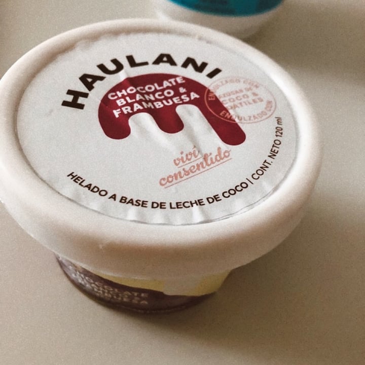 review photo of Haulani Helado de Chocolate Blanco y Frambuesas shared by @delfu on 15 Jan 2021 - review