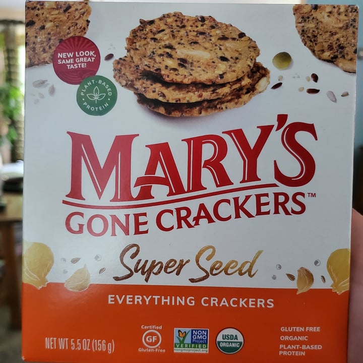 photo of Mary's Gone Crackers Super Seed Everything Crackers shared by @bocca on  24 Jul 2022 - review