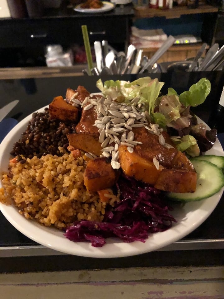 photo of Kombüse - Vegetarische Küche Beluga Bowl shared by @jaga94 on  23 Nov 2019 - review